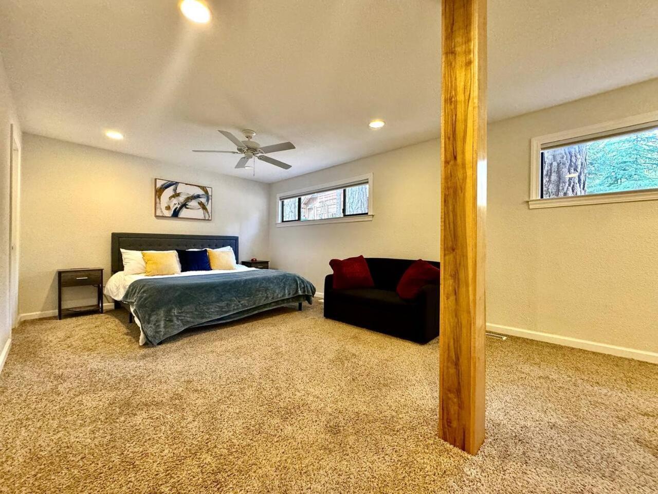 Cabin In The Trees-Game Room Pollock Pines Экстерьер фото